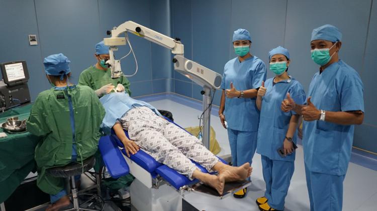 BCA Kembali Adakan Operasi Katarak Gratis di Medan