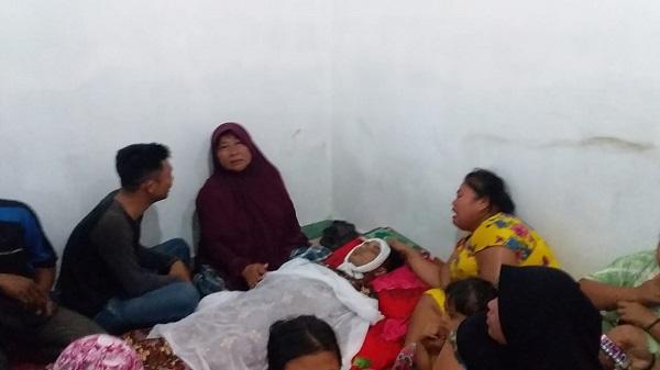 Melihat Ada Panggilan Masuk dan Keluar Tak Dikenal di HP Sang Istri, Pekerja Bangunan Asal Percut Seituan Nekad Gantung Diri 