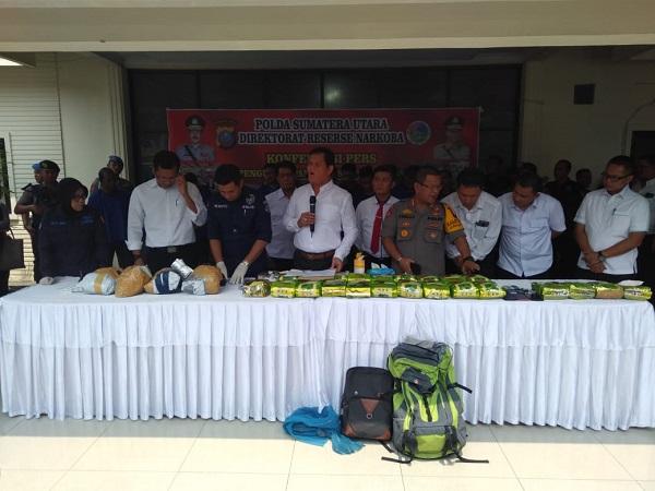 22,69 Kg Sabu dan 20 Ribu Butir Ekstasi Berhasil Diamankan Polda Sumut dari 17 Tersangka