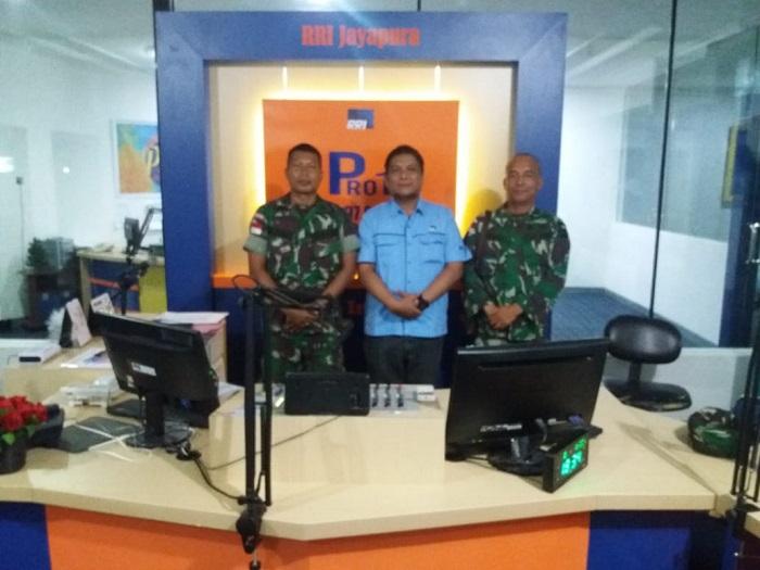 Satgas Yonif 126/KC Dialog Interaktif Bersama RRI 