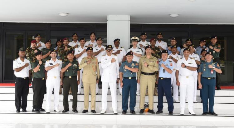 Kapuskersin TNI Terima Kunjungan Siswa Navy Staff Course Pakistan