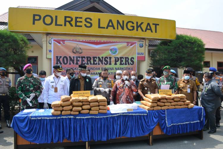 Perang Terhadap Narkoba, Bupati Langkat Minta Kapolres Tembak Mati Bandar Narkoba