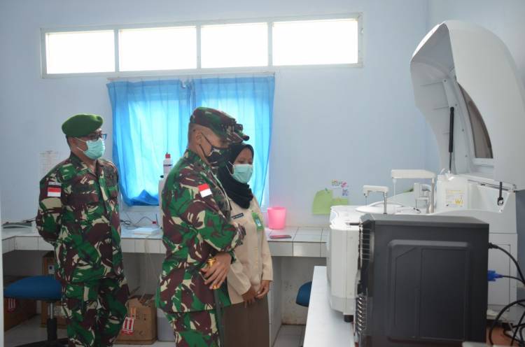 Pangdam XVII/Cenderawasih Cek Kesiapan Laboratorium PCR di RS TK IV Merauke