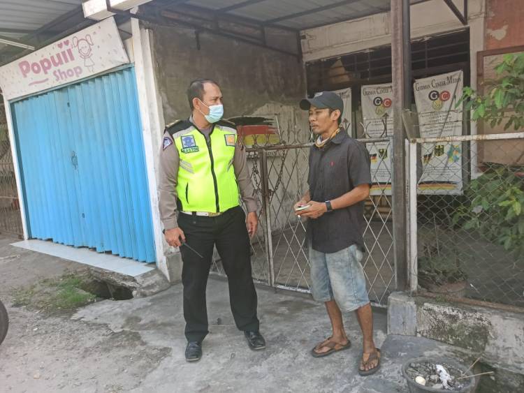 Operasi Yustisi, Polsek Medan Timur Berikan Sanksi Sosial kepada 12 Orang