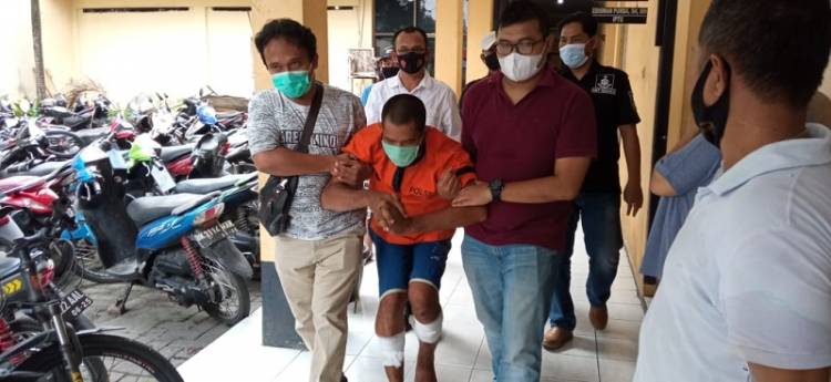 Polsek Medan Timur Tembak Residivis Bobol Rumah Mewah di Jalan M Yakub, Curi Perhiasan dan Uang Total Rp120 Juta