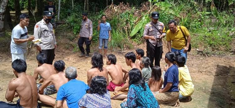 Ritual Bugil Penganut Hakekok Bikin Geger Warga Desa Karang Bolong, Kemenag Terjunkan Penyuluh Agama