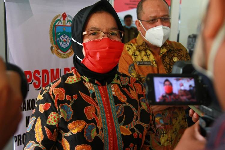 Tutup Rakor Pembinaan Kediklatan, Sabrina Sebut Pentingnya Kompetensi SDM Sebagai Motor Penggerak Pembangunan
