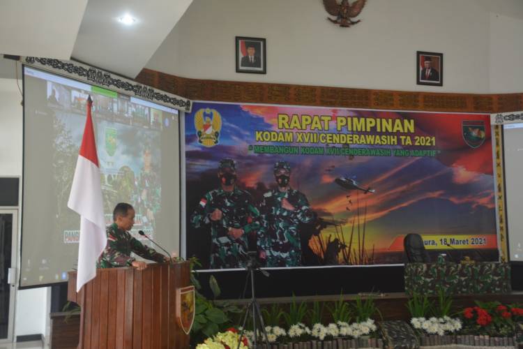 Buka Rapim Kodam Cenderawasih, Pangdam Berikan Beberapa Penekanan