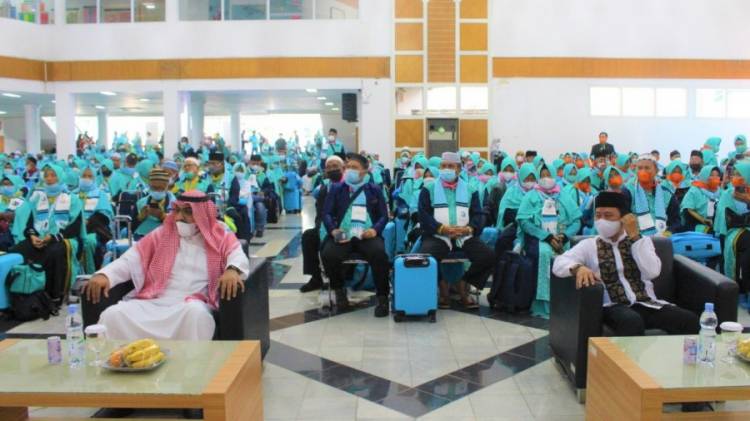 Calon Jemaah Haji Indonesia Capai 5,2 Juta Orang, SJH Jadi Program Pembinaan Selama Menunggu Keberangkatan