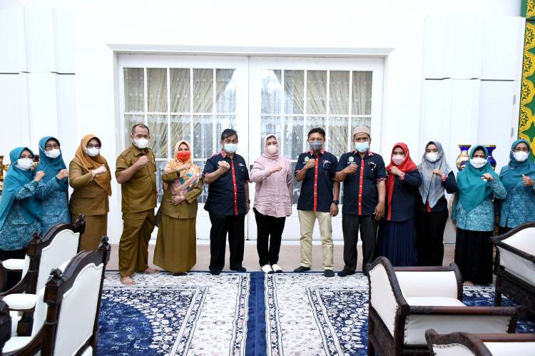  Nawal Lubis Dukung Gerakan Sumut Bersih HIV/AIDS dan Narkoba
