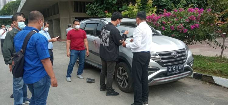 Dua Kelompok Mahasiswa Universitas HKBP Nommensen Nyaris Bentrok, Satu Mobil di Parkiran Dirusak     