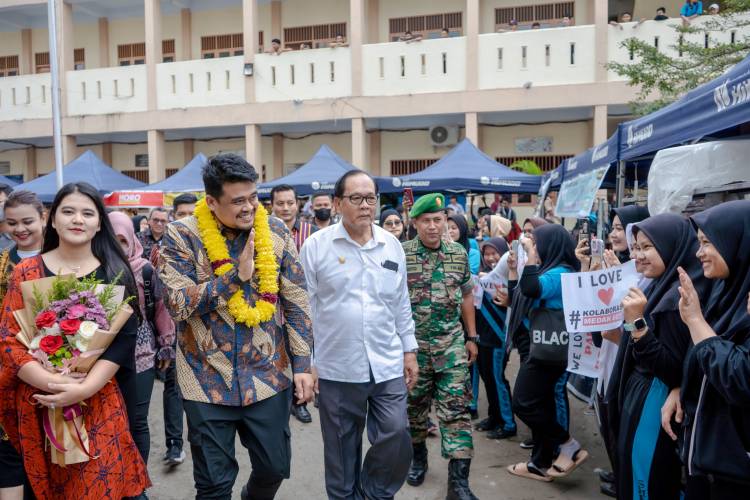 Resmikan Porseni Tingkat SMP di SMK Gelora Jaya Nusantara Medan, Bobby Nasution: Ciptakan Jiwa Jujur dan Sportif