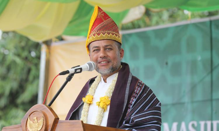Resmikan Masjid Ar-Rahman Maha Bunga, Ijeck: Makmurkan Masjid Khususnya di Ramadan