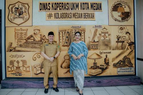 Majukan dan Kembangkan UMKM Binaan, Dekrasnada Jalin Kerjasama dengan Grab