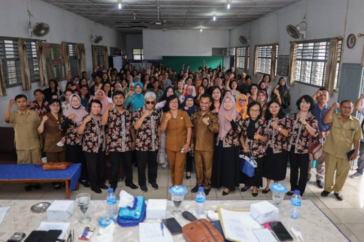 Erizal Ginting Nilai Guru PAUD Orang yang Luar Biasa