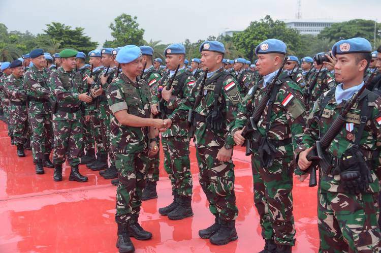 Panglima TNI Sambut Peace Keepers Indonesia  Usai Bertugas