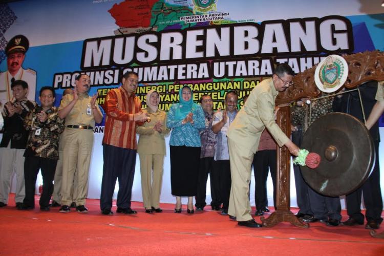 Pemprovsu Proyeksikan APBD Tahun 2018 Rp 13,32 Triliun