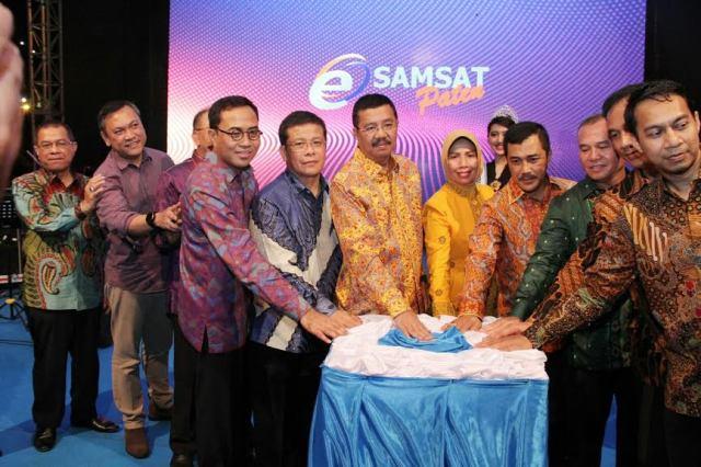 Gubsu Luncurkan e-Samsat PATEN dan Samsat Masuk Kampung