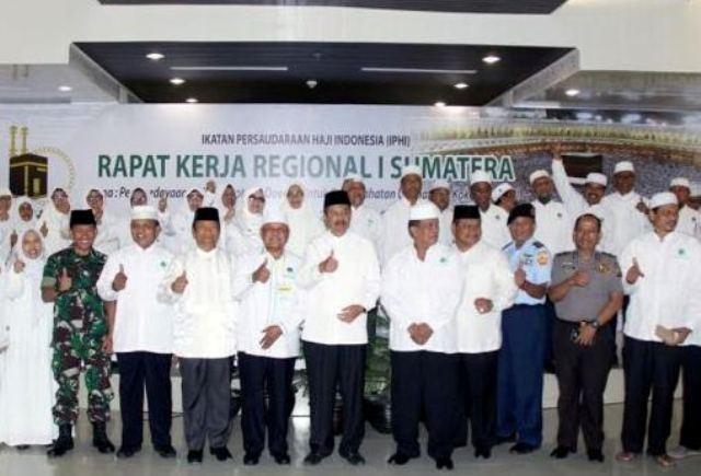 Polsek Delitua Amankan Milad dan Rakernas IPHI di Asrama Haji Medan