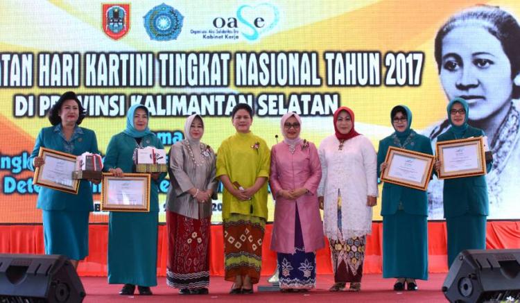 Ibu Negara Motivasi Perempuan Indonesia Terus Belajar dan Makin Produktif