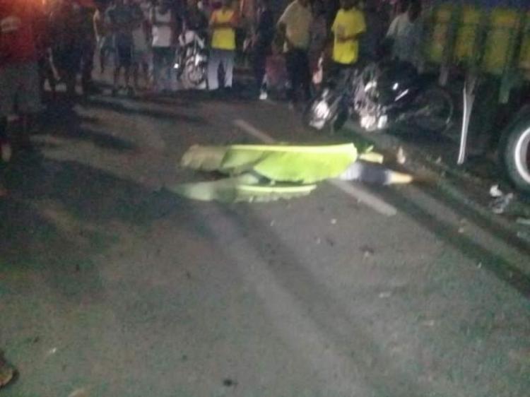 Tabrak Truk Parkir, Pengendara Sepeda Motor Tewas