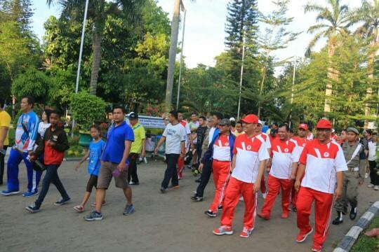 Walikota Medan Apresiasi Warga Rutin Ikuti Senam Jantung Sehat di Car Free Day