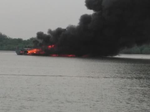 Curi Ikan di Perairan Sumut, Tujuh Kapal Asing Diledakkan di Pelabuhan Belawan
