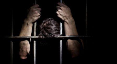 Kompol Fahrizal Pembunuh Adik Ipar, Diantar Polisi ke Rumah Sakit Jiwa
