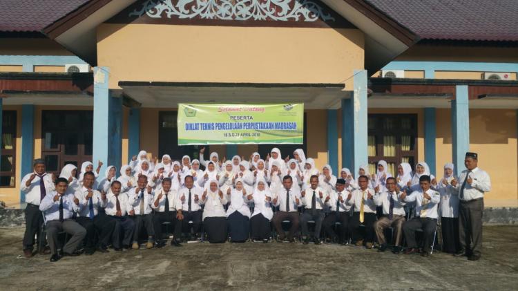 Guru MI se-Nagan Raya Ikut Diklat Perpustakaan
