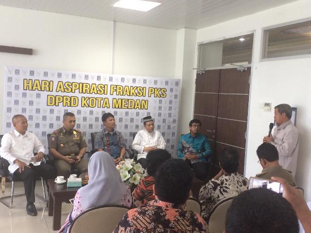 PKS Usulkan Jam Operasional Warnet di Persingkat