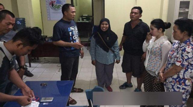 Lagi Asyik Nyedot, 2 Ibu Rumah Tangga Diamankan Polres Tanjung Balai 