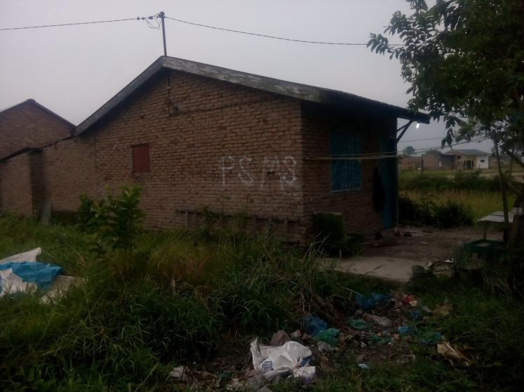 Tikam Istrinya, Ternyata Begini Keseharian Pelaku 