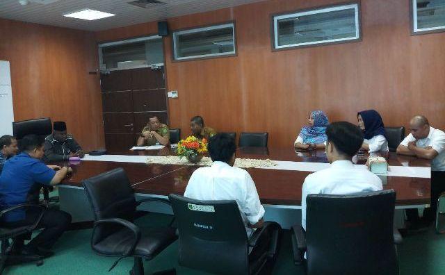 Mau Tetap Bekerja di Gedung Dewan, Petugas Kebersihan Harus Setor Rp 2,5 Juta 