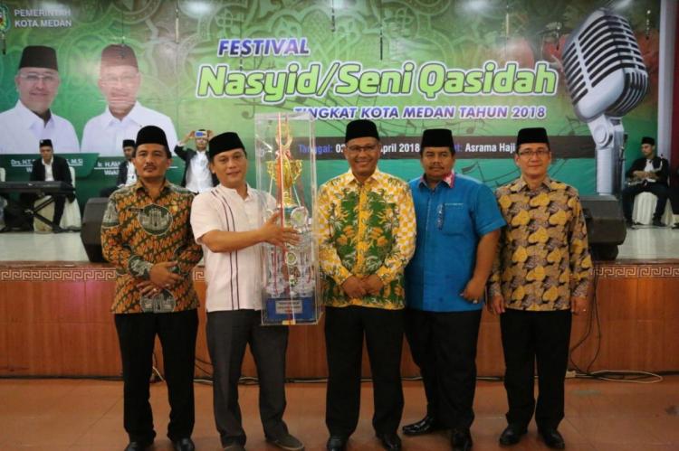 Kecamatan Medan Labuhan Kembali Raih Juara Umum Festival Nasyid/Seni Qasidah
