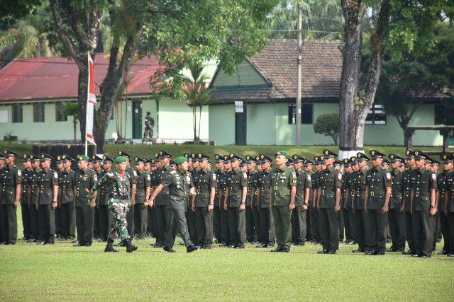 Mayjen TNI Ibnu Triwidodo Lantik 365 Prajurit TNI AD di Rindam I/BB P Siantar
