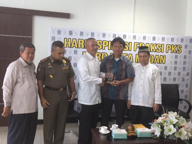 Dinas Kominfo Medan Akui Banyak Pengusaha Warnet yang Langgar Jam Operasional