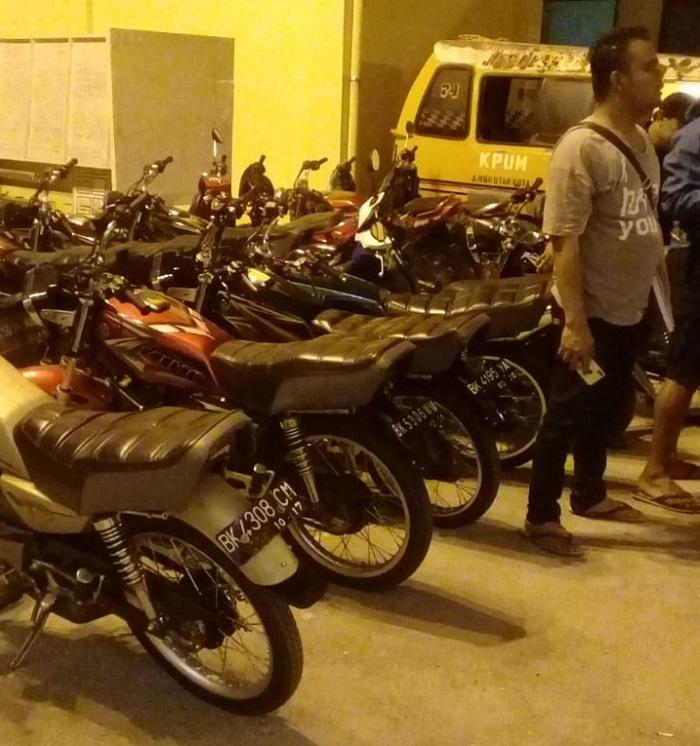 Razia Balap Liar, Polsek Sunggal Amankan 16 Sepeda Motor