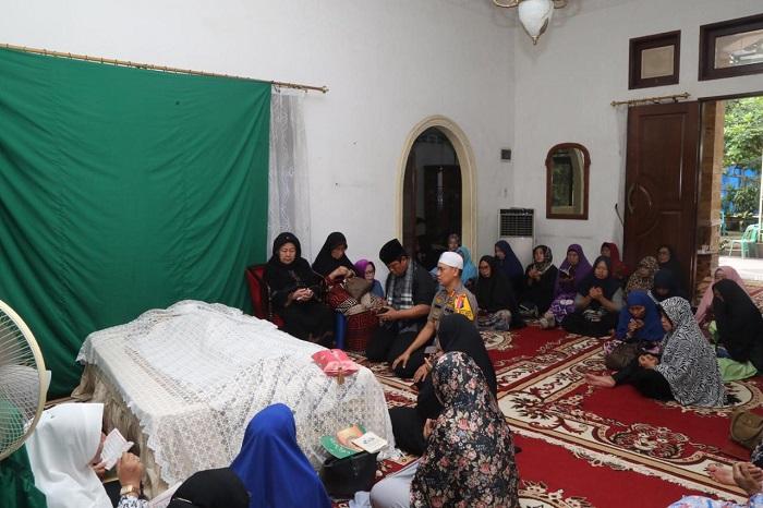 Mertua Brigjen Pol Untung Subagyo Meninggal, Polrestabes Medan Melayat ke Rumah Duka