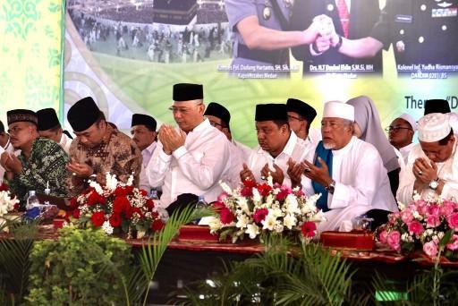 Ribuan Warga Ikuti Peringatan Isra Miraj Pemko Medan di Medan Johor