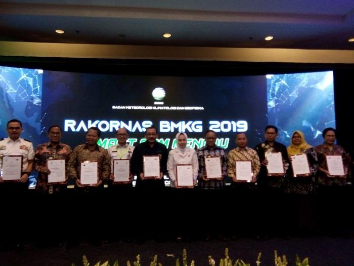 Bakamla RI Tanda Tangan Nota Kesepahaman Kerja Sama dengan BMKG