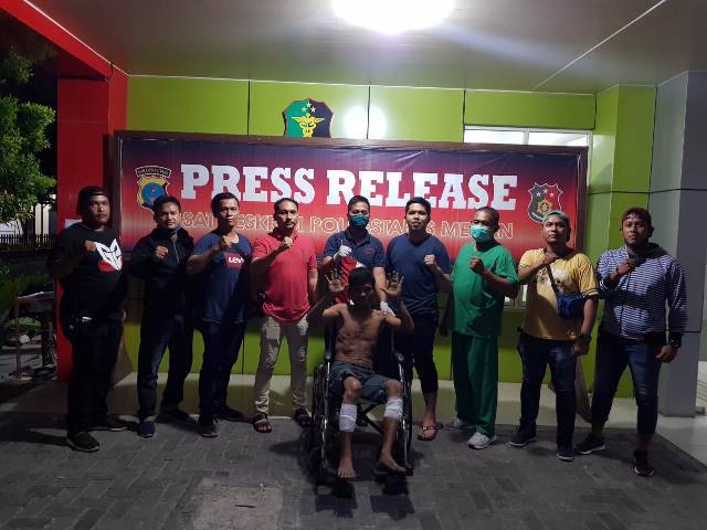 Terekam CCTV, Tekab Polsek Helvetia Tembak Satu Pelaku Curanmor di Jalan Gaperta