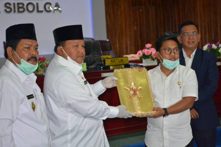 Walikota Sibolga Sampaikan LKPJ TA 2019 