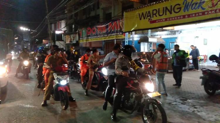 Cegah Penyebaran Virus Corona, Polsek Medan Baru Patroli di Malam Hari 