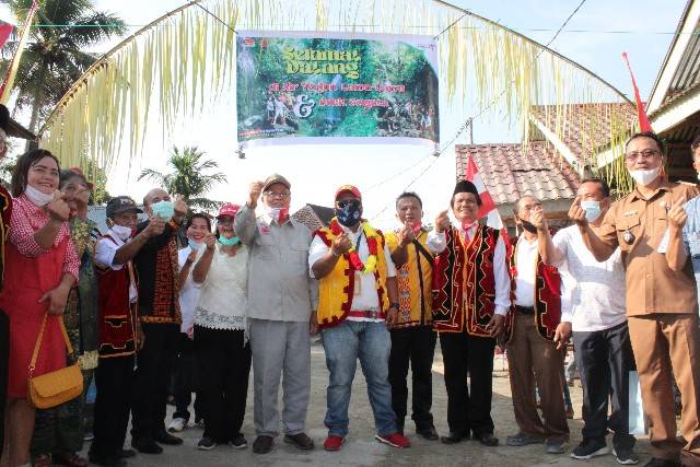 Bupati Nias Barat Resmikan Desa Wisata Air Terjun Lawu-Lawu