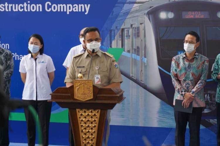 Terkait Transportasi Massal, Anies Apresiasi Dukungan Presiden Jokowi