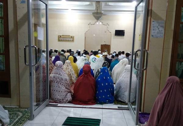 Terapkan Prokes, Masjid Taqwa Milik Muhammadiyah Jalan Bromo Medan Gelar Tarawih Bersama
