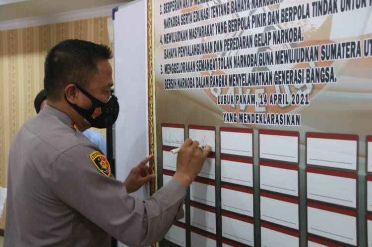 Tolak Narkoba, Sumut Bersinar di Polresta Deli Serdang Deklarasikan