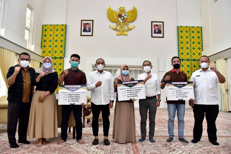 Gubernur Edy Rahmayadi Minta Perusahaan di Sumut Berikan THR Tepat Waktu