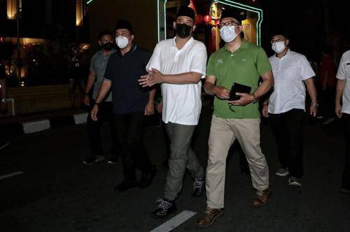 Walikota Medan Kenalkan Kawasan Kesawan City Walk dengan Gubernur Jawa Barat