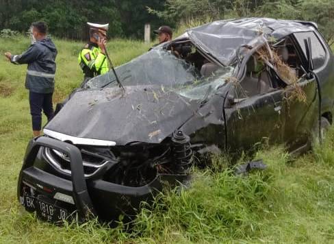 Laka Tunggal di Ruas Jalan Tol Tebing Tinggi, 3 Orang Tewas dan 2 Luka Ringan